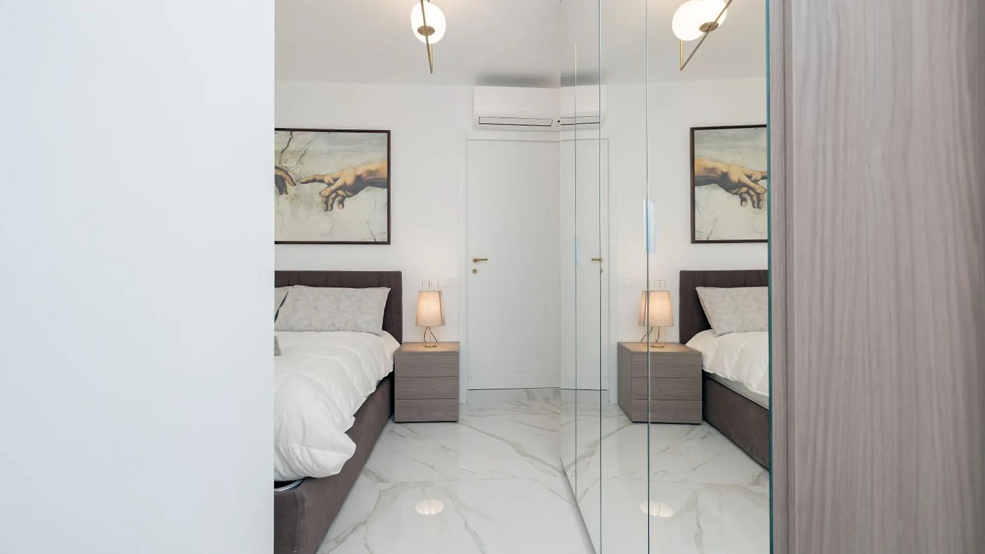 4Co4 - Duomo - Luxurious - Large - Central Milan Italy