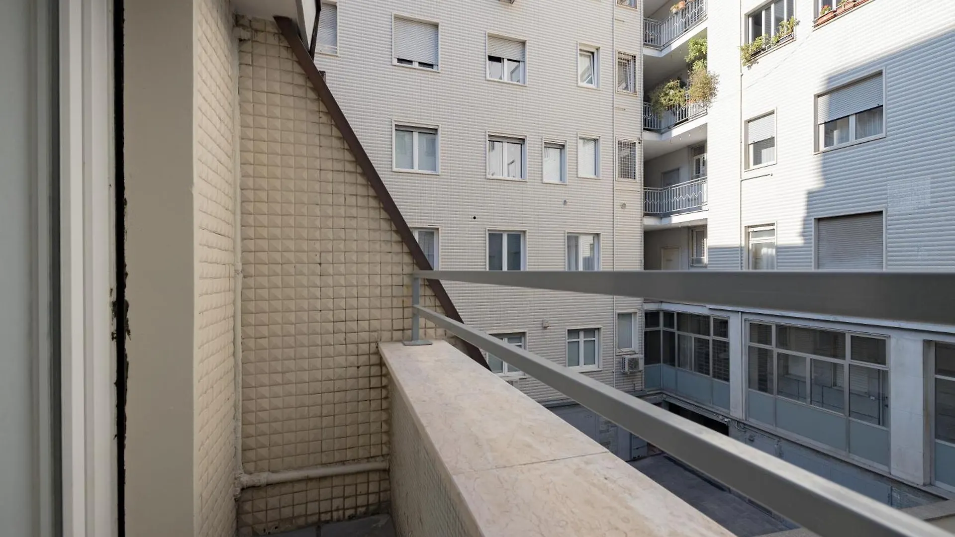 4Co4 - Duomo - Luxurious - Large - Central Milan Apartment